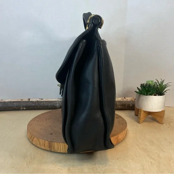 Vintage Coach Court Top Handle Bag 5285 Black USA Turnlock Full Grain Leather - Picture 2 of 16